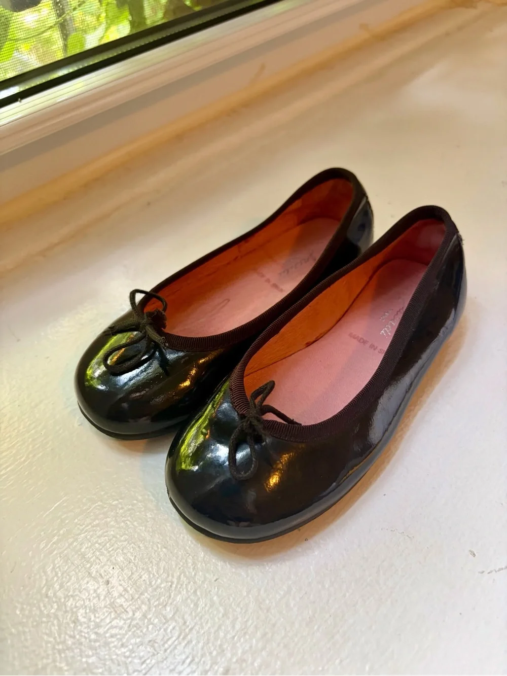 Jacadi Black Patent Ballet Flats with Bow